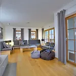 Panorama Grau Semesterbostad